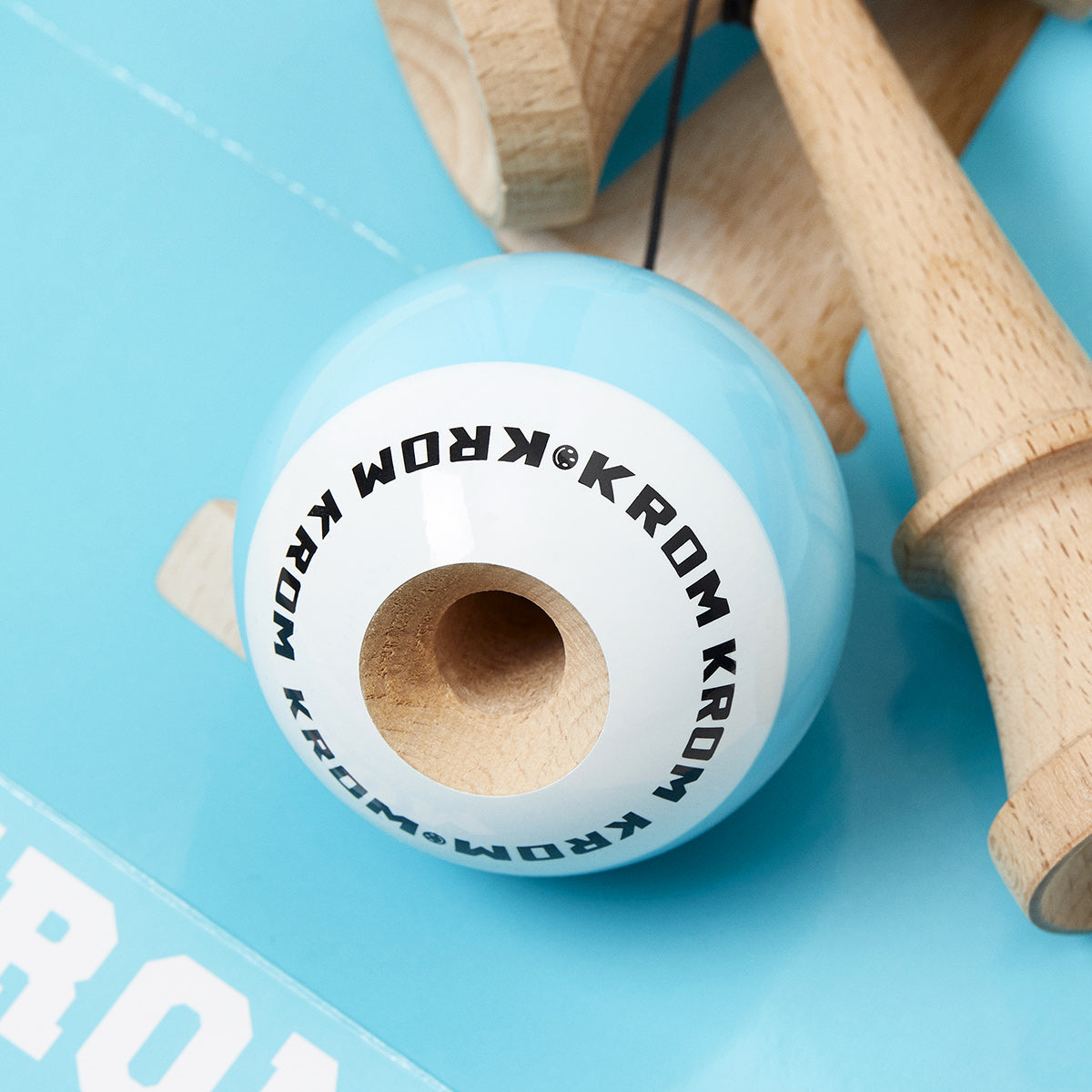 KROM POP LOL HIMMELBLAU 